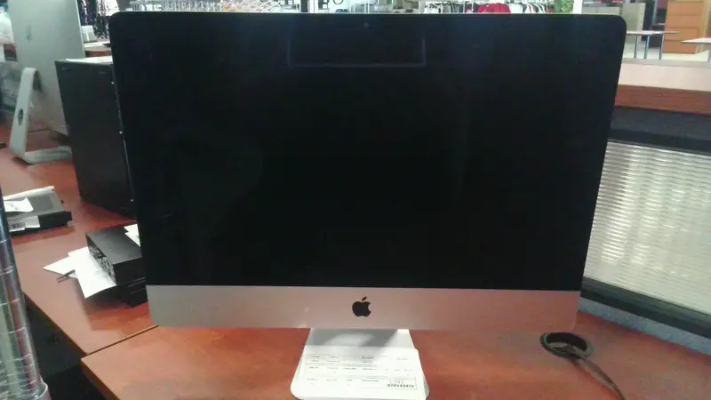 Apple Imac 21.5-Inch Retina 4K – Part #Z0Tl (Tag #2098218) 1