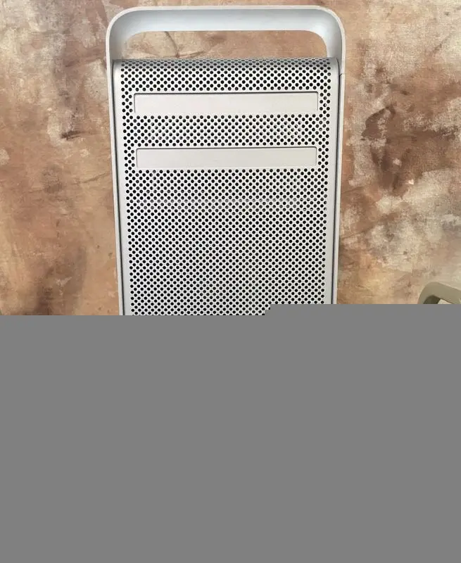 Apple Power Mac Pro Desktop 1