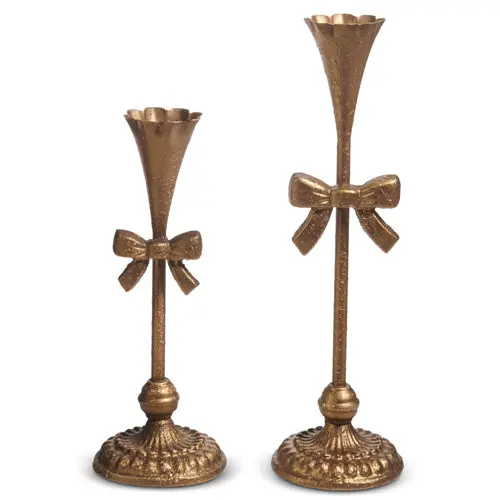 Decorative Bow-Adorned Candle Holders 1
