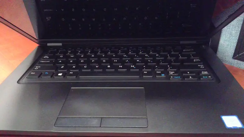 Dell Latitude 5490 Laptop – Service Tag 2101391 1