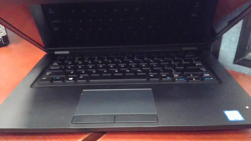 Dell Latitude 5490 Laptop – Service Tag 2101415 1