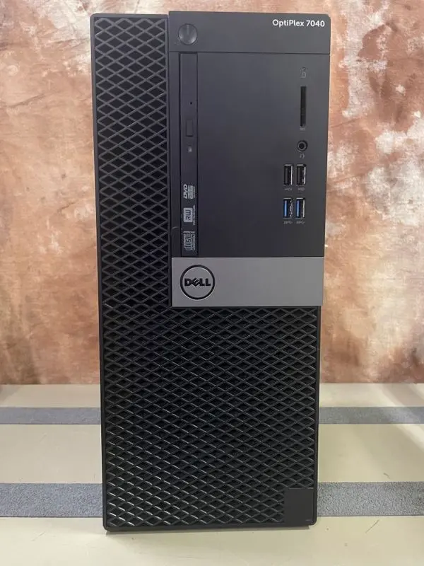 Dell Optiplex 7040 Tower System 1