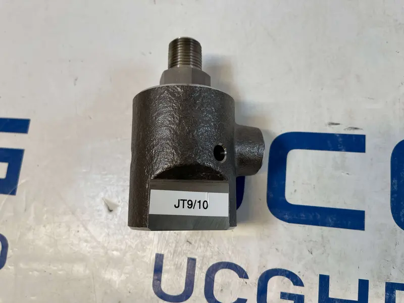 Deublin 978-610-201 Compact Rotary Union For Medium-Pressure Systems – Dn1 1