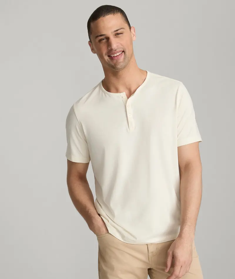 Ecosoft™ Henley – Soft Short-Sleeve Top 1