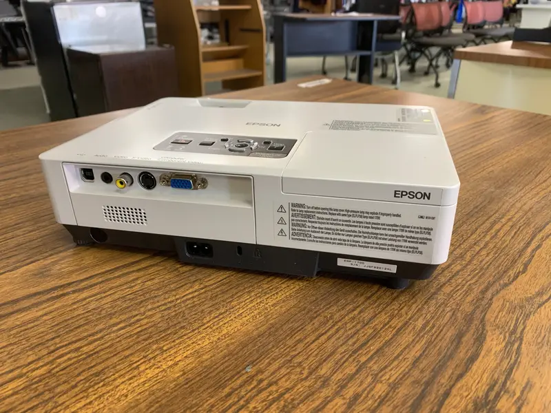 Epson Emp-1700 Business Presentation Projector 1