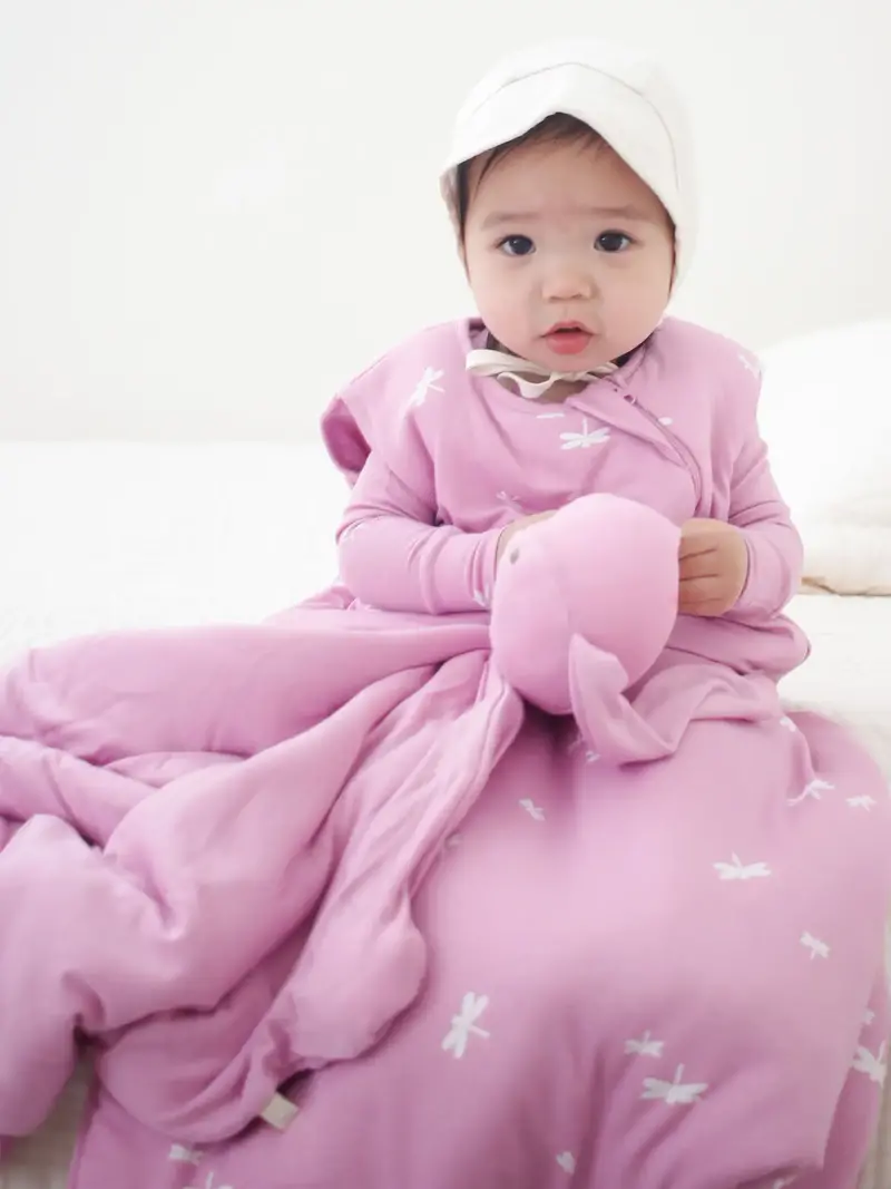 Gunamuna Lightweight Sleep Bag – Fireflies Design 1