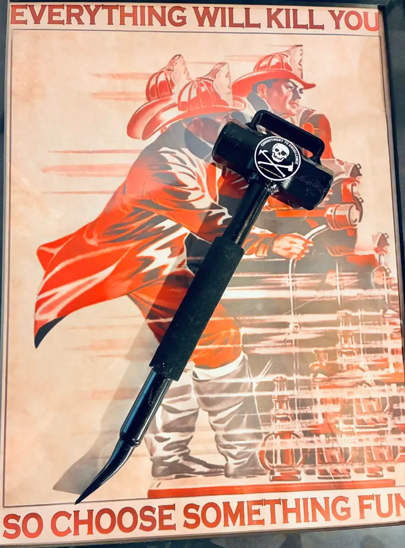 Lone Ranger Maul – 4 Lb Firefighting Tool With Wide-Adz Slot (Clearance Item) 1