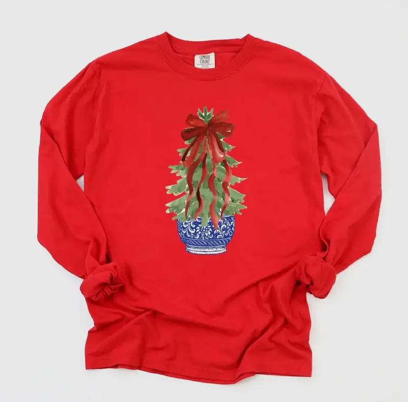 Red Chinoiserie Christmas Tree Graphic Long Sleeve Tee 1