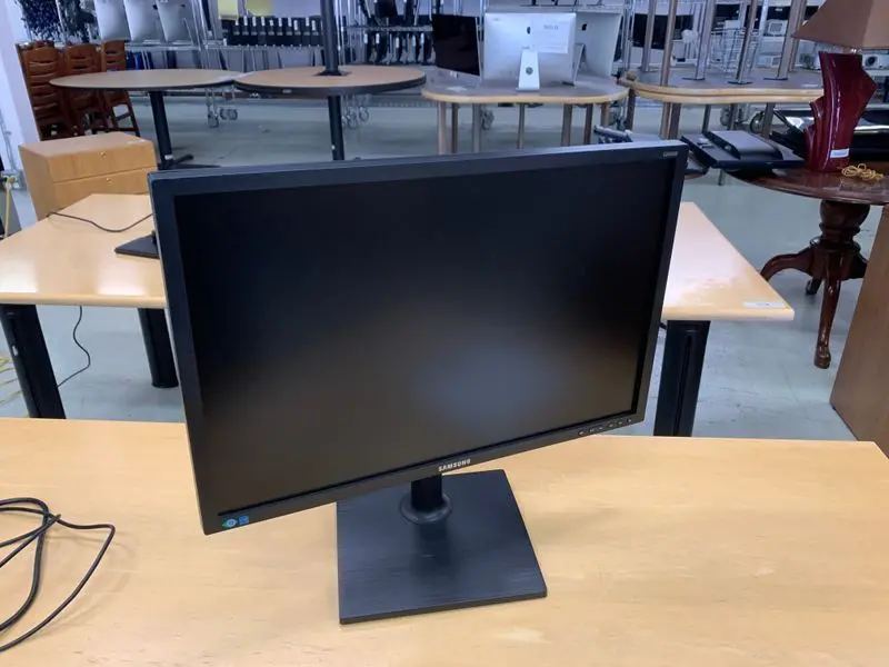 Samsung S24E650 24-Inch Led Monitor – Energy Efficient 1