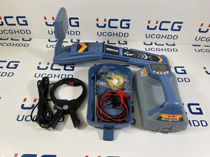 Spx Radiodetection Rd8200 Locator & Tx10 Transmitter Kit – Available For Rent 1