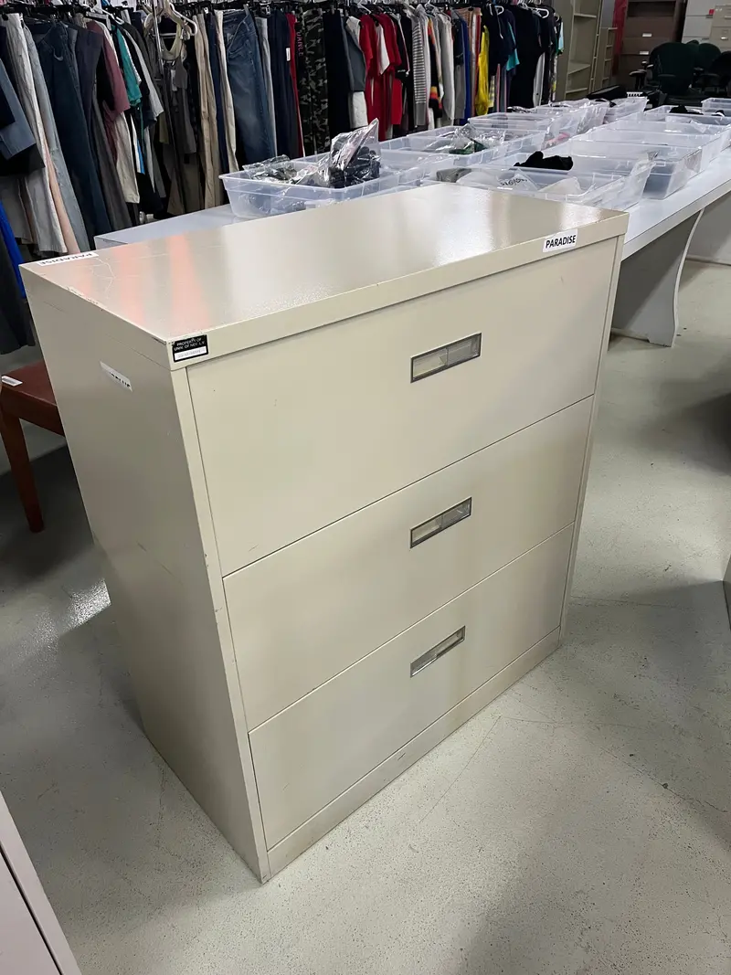 Three-Drawer Lateral File Cabinet – 18" × 36" × 41.5" 1