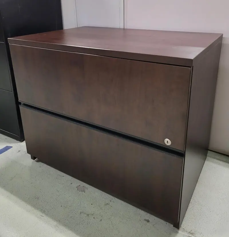 Tiger Woods-Themed Small File Cabinet 1