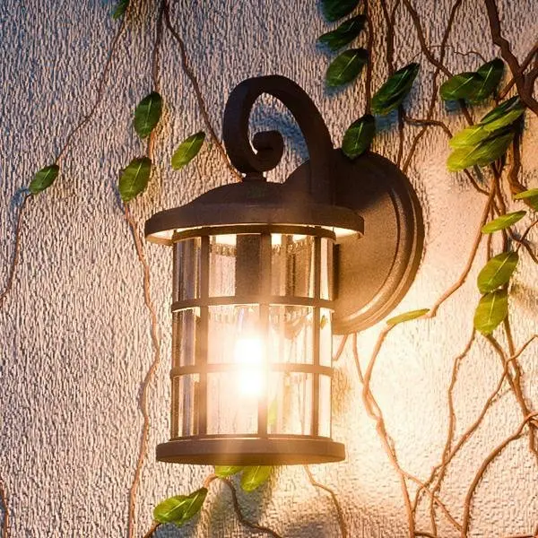 Uql1042 Vienna Outdoor Wall Light – 14.25"H X 8"W, Natural Black, Seaside-Approved Fixture 1