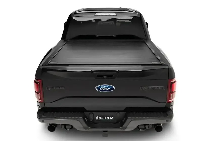 Retraxpro Mx Power Tonneau Cover – Model 90326 For 1999–2007 Ford F-250/F-350 (6'10" Bed W/ Stake Pocket) 1